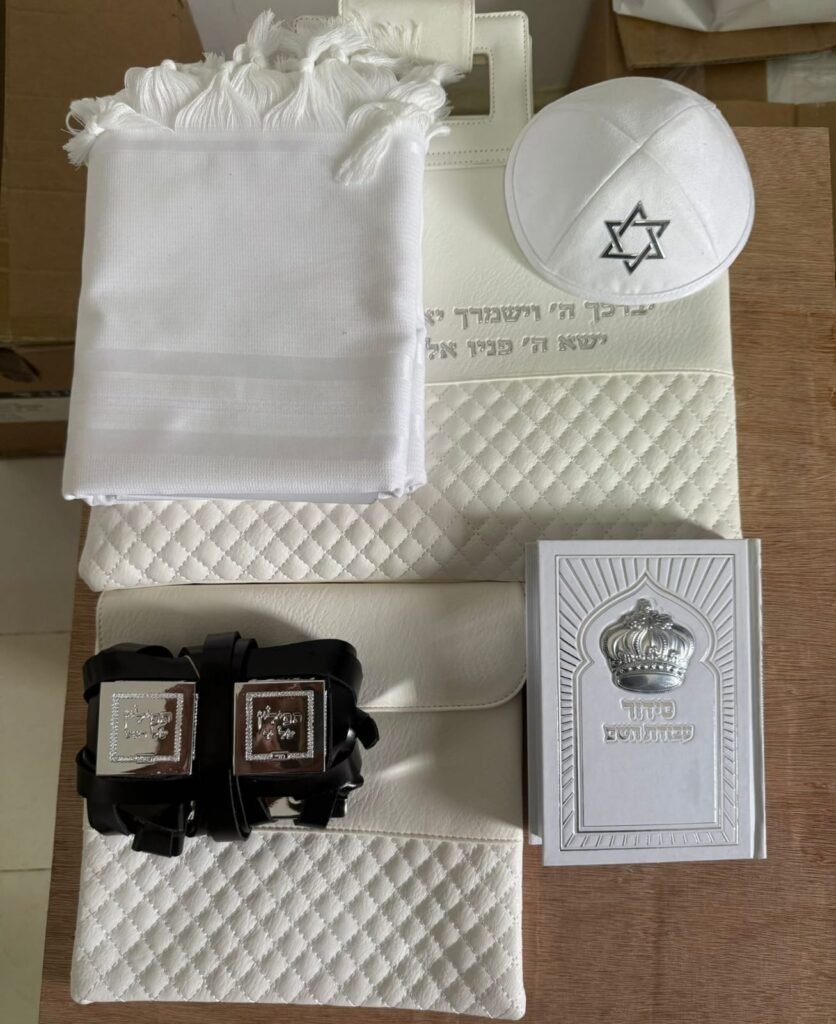 ערכות בר מצווה (10)