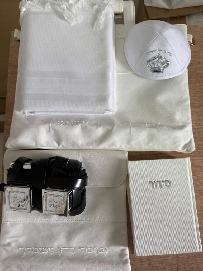 ערכות בר מצווה (11)